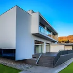 Villa Bilor Luxe By Mmega